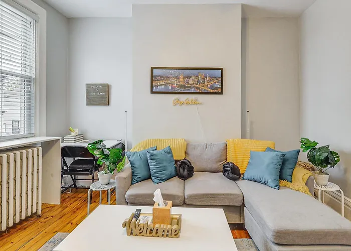 Hébergement de vacances Walkable Group Getaway! 5 Mi To Dtwn *